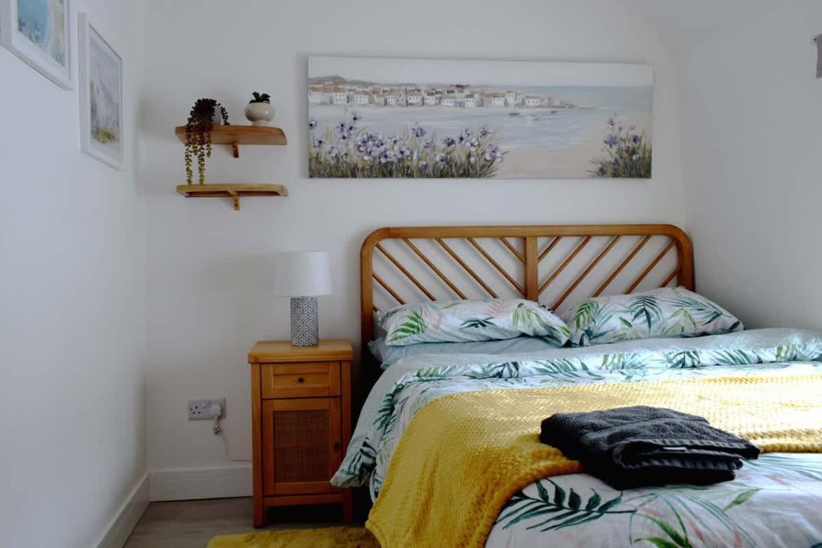 Breathtaking High Street Townhouse With Stunning Sea Views At 'The Old Fishermans Townhouse' Falmouth Ngoại thất bức ảnh