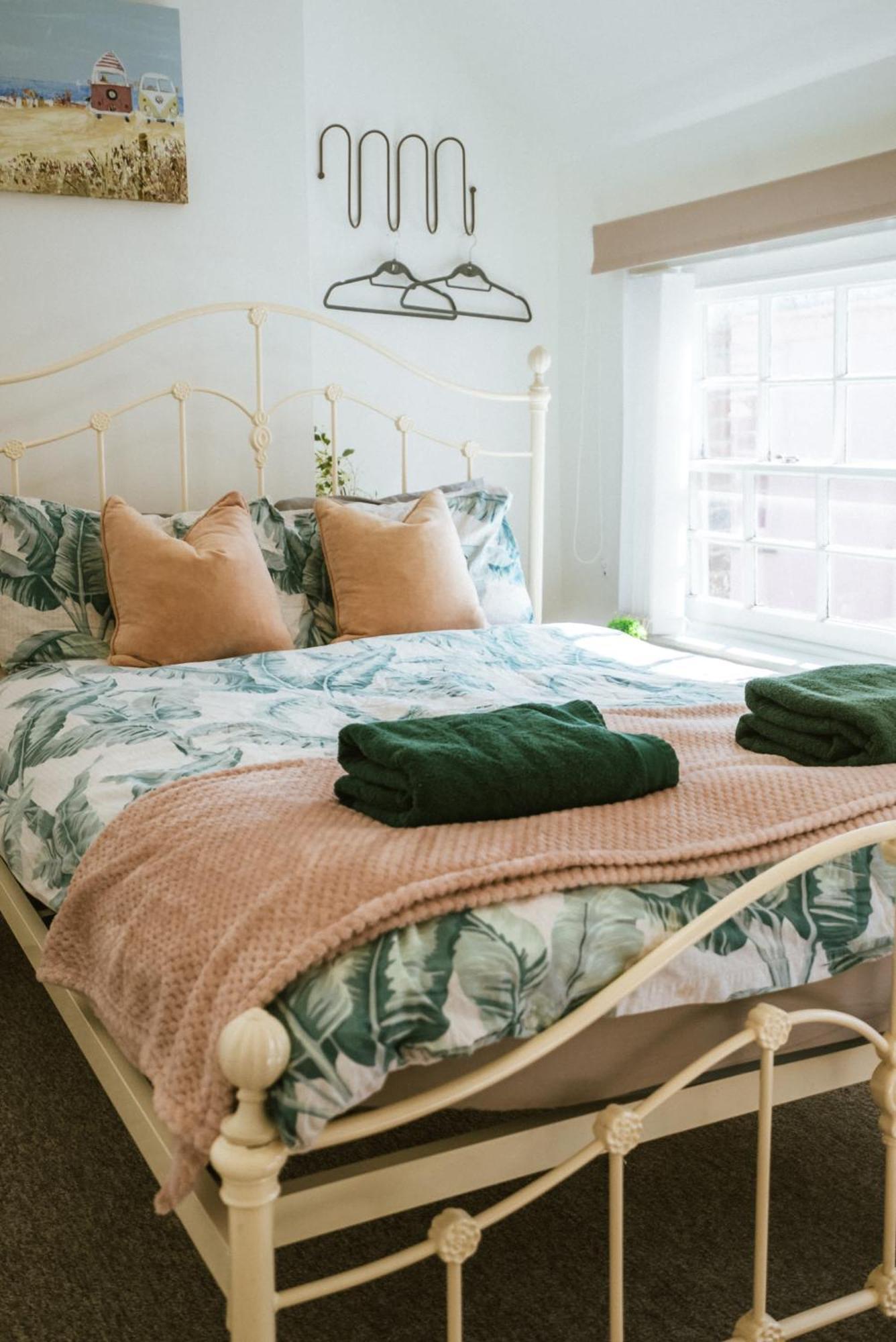 Breathtaking High Street Townhouse With Stunning Sea Views At 'The Old Fishermans Townhouse' Falmouth Ngoại thất bức ảnh